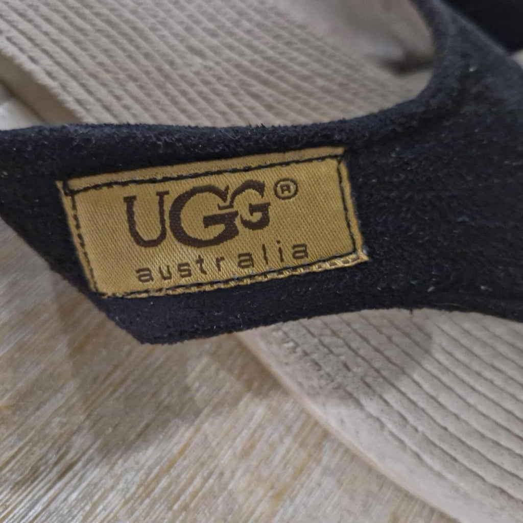 UGG Australia Thongs