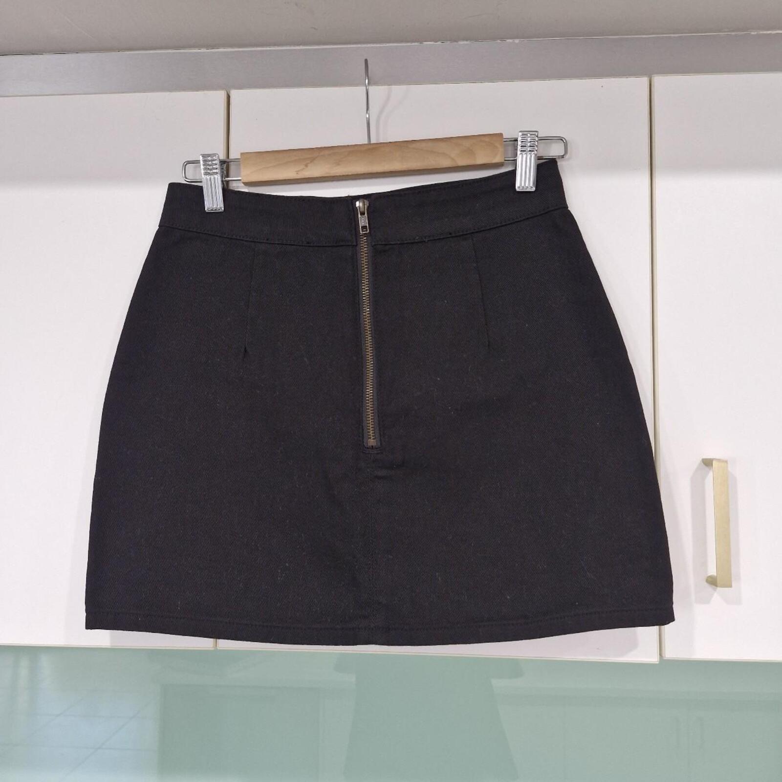 Lioness Lola black mini skirt