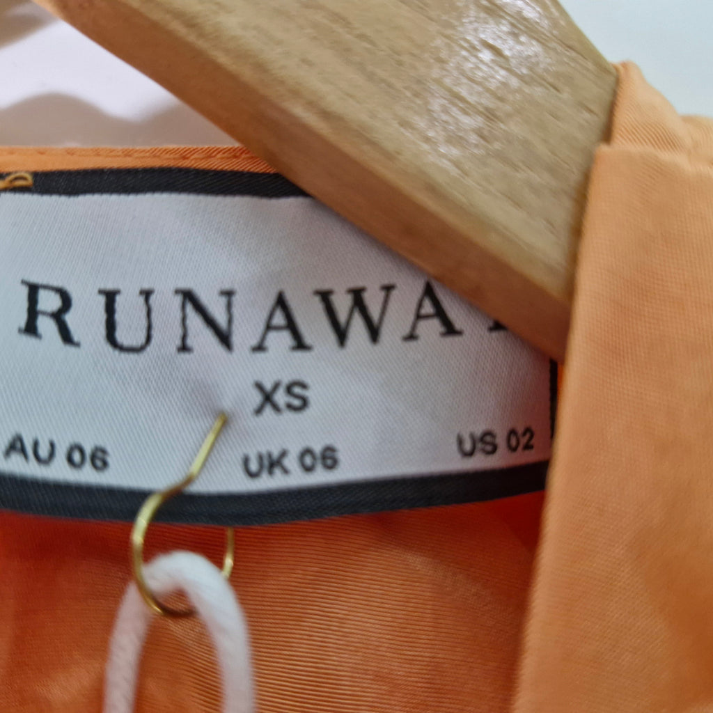RUNAWAY Tallulah Crop Top 6