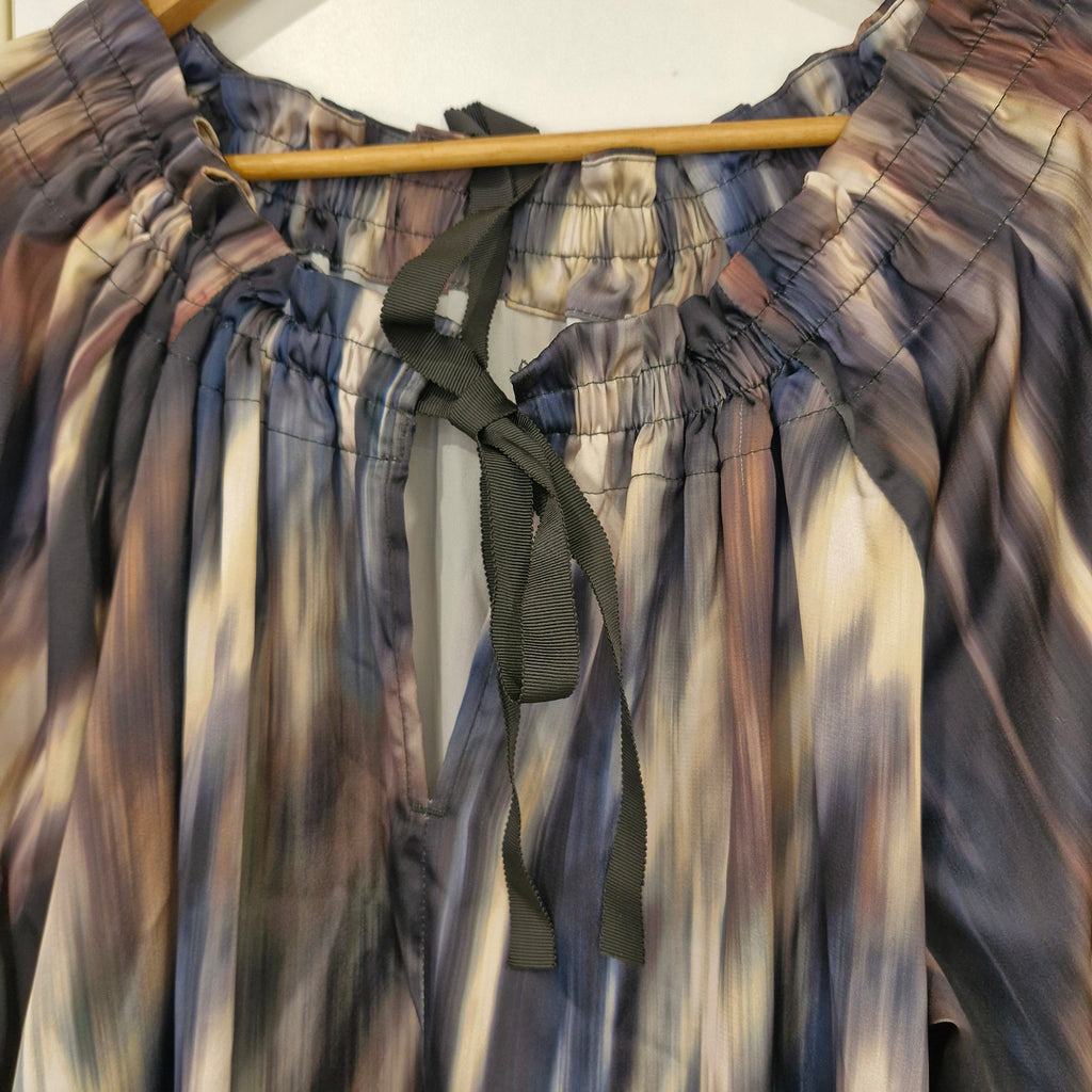 H&M Astract Swirl Long Sleeve Oversized Blouse
