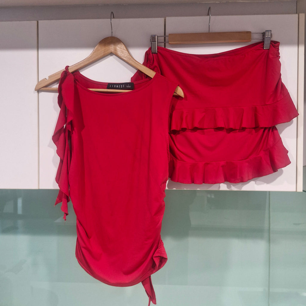 Lioness Set Top & Skirt L