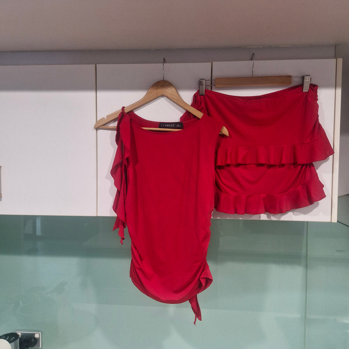 Lioness Set Top & Skirt L