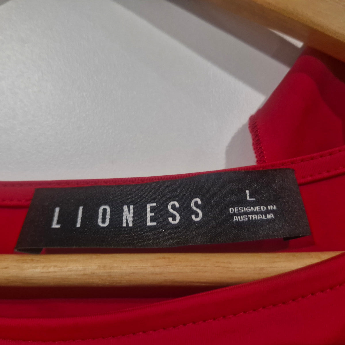 Lioness Set Top & Skirt L