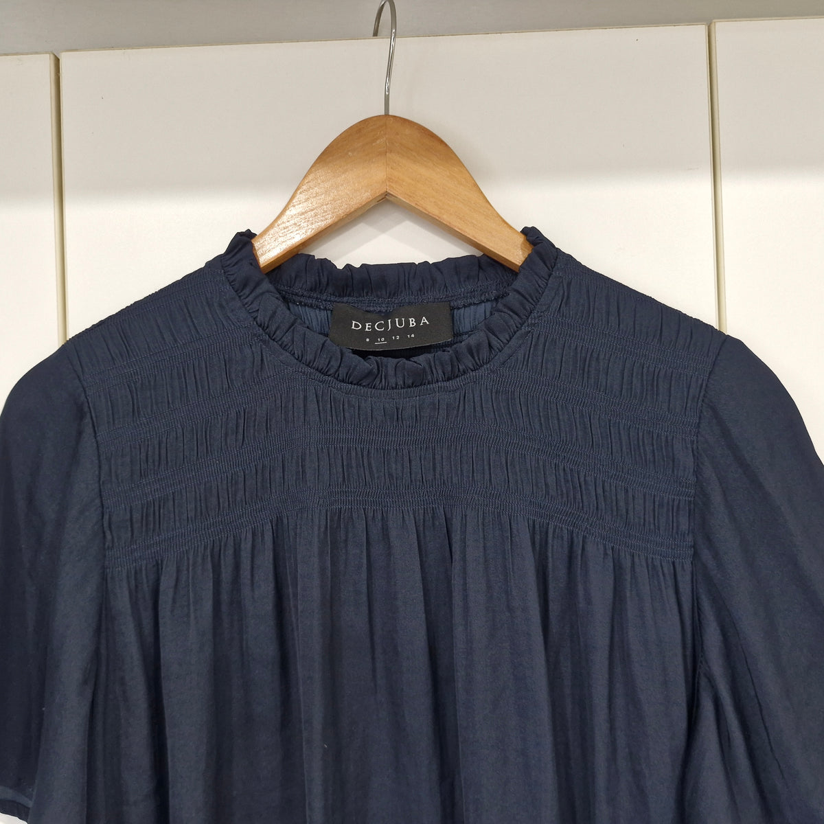 Decjuba Short Sleeve Top 10