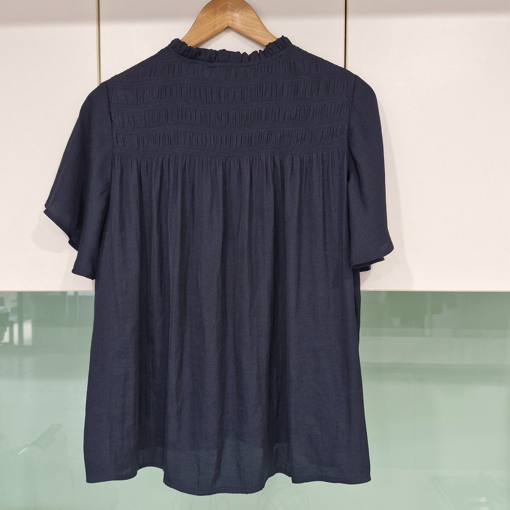 Decjuba Short Sleeve Top 10