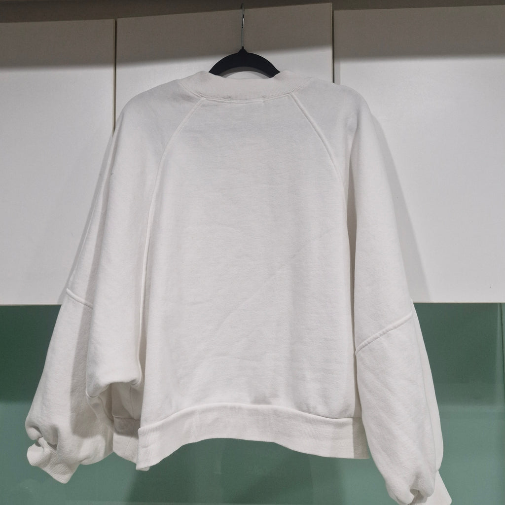 Ena Pelly Cropped Sweater 12