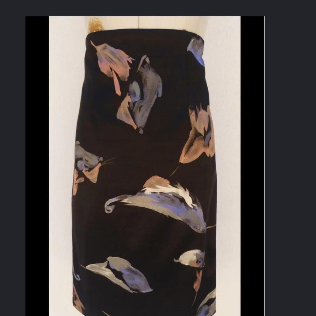 Cue black floral midi skirt