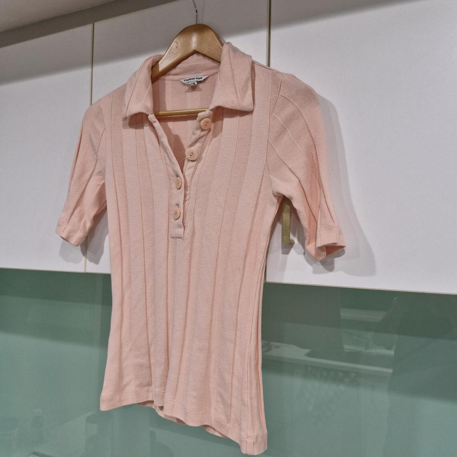 Country Road peach collared top