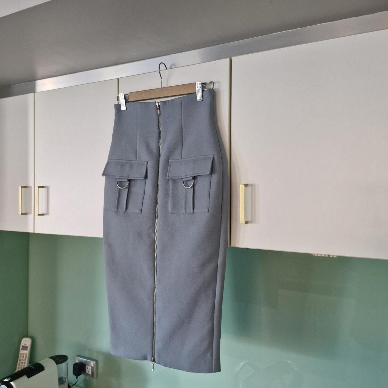 SHEIKE grey midi skirt with pockets and zipper 8