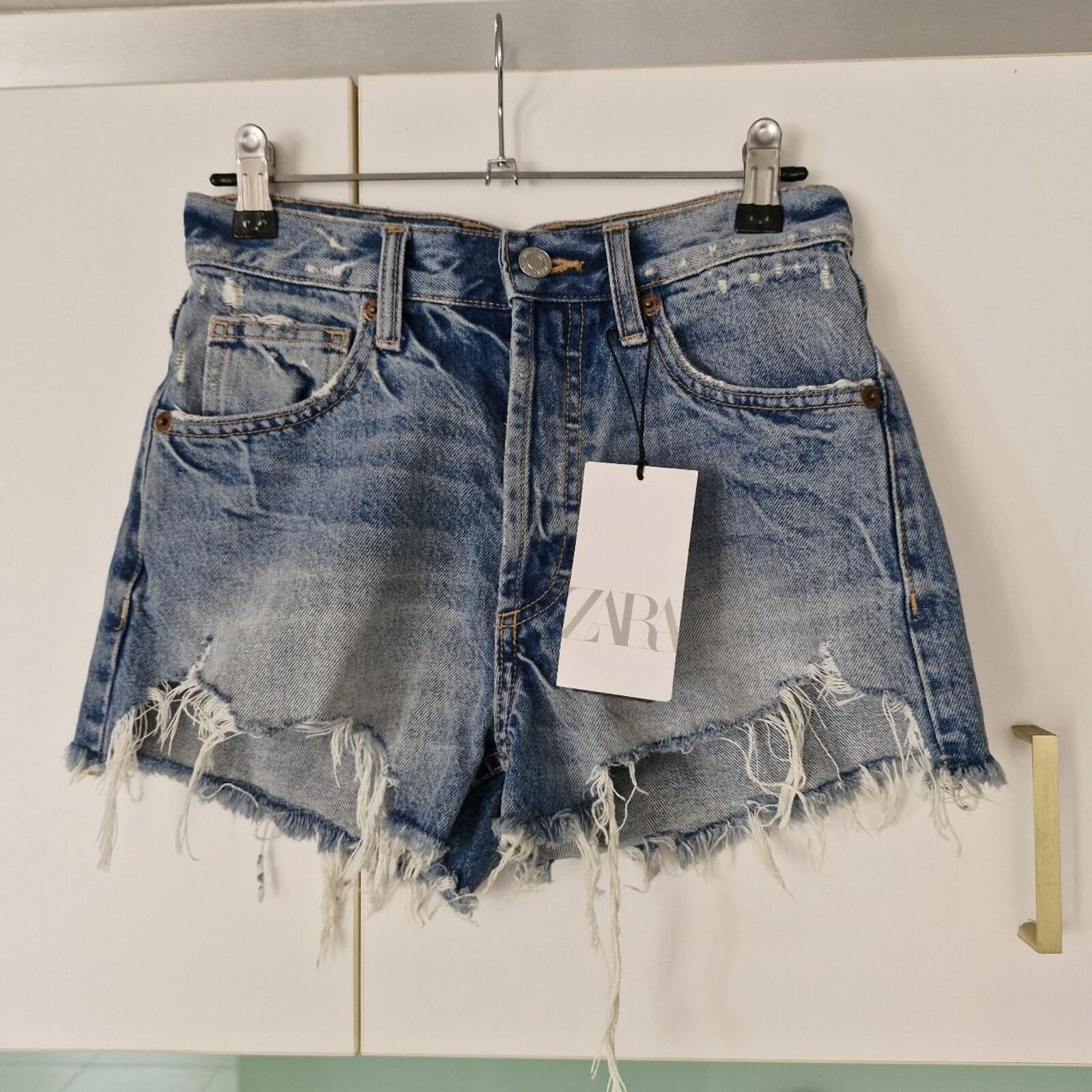 Zara blue denim shorts XS