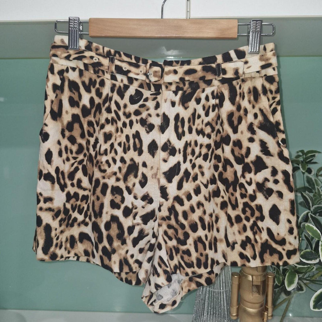 Bardot Linen Blend Leopard Print Shorts With A Belt 10