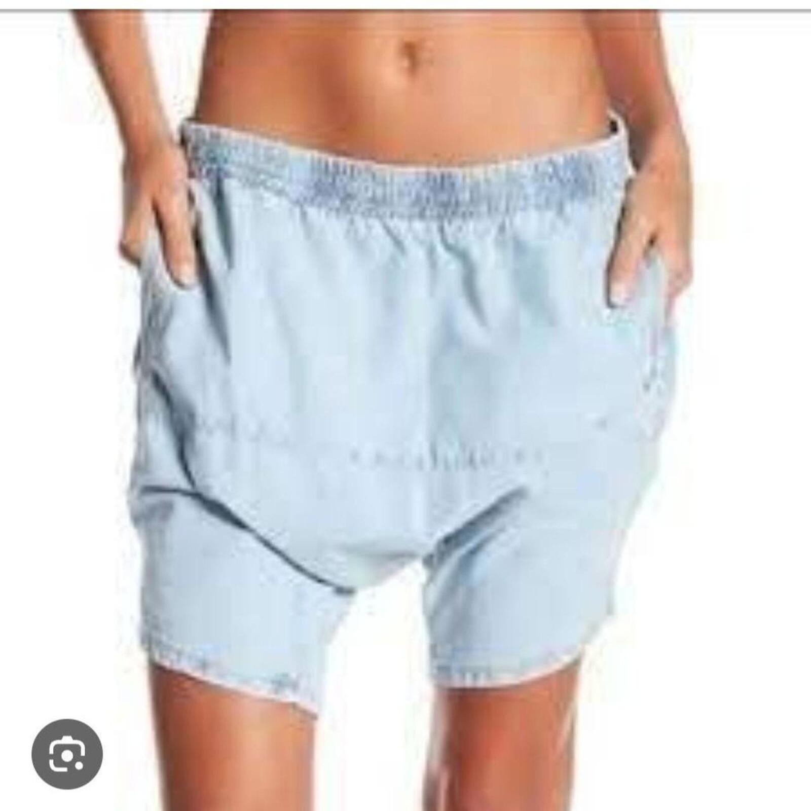 One Teaspoon Calypsos Shorts XXS (8-10)