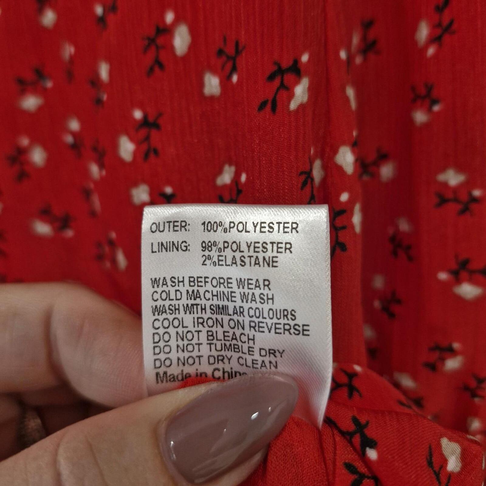 Savel Red mini dress with white floral print and long sleeves 8