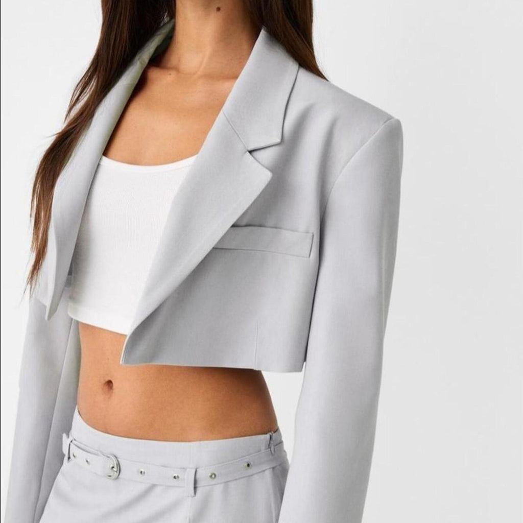 Bershka cropped blazer M