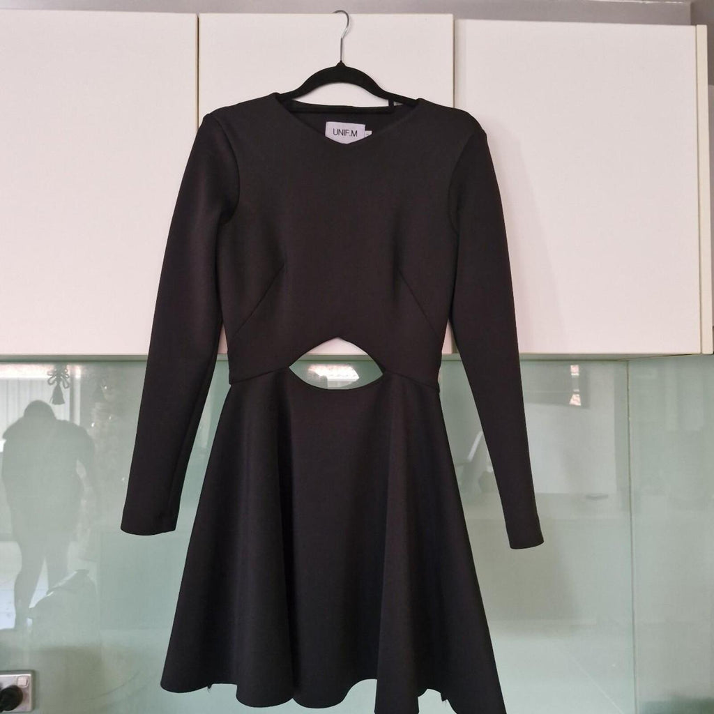 UNF.M black mini dress with cut out detail