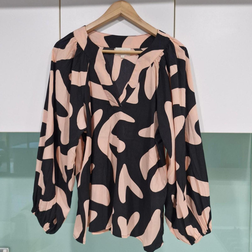 Gingham & Heels pink/black abstract print blouse Size 12