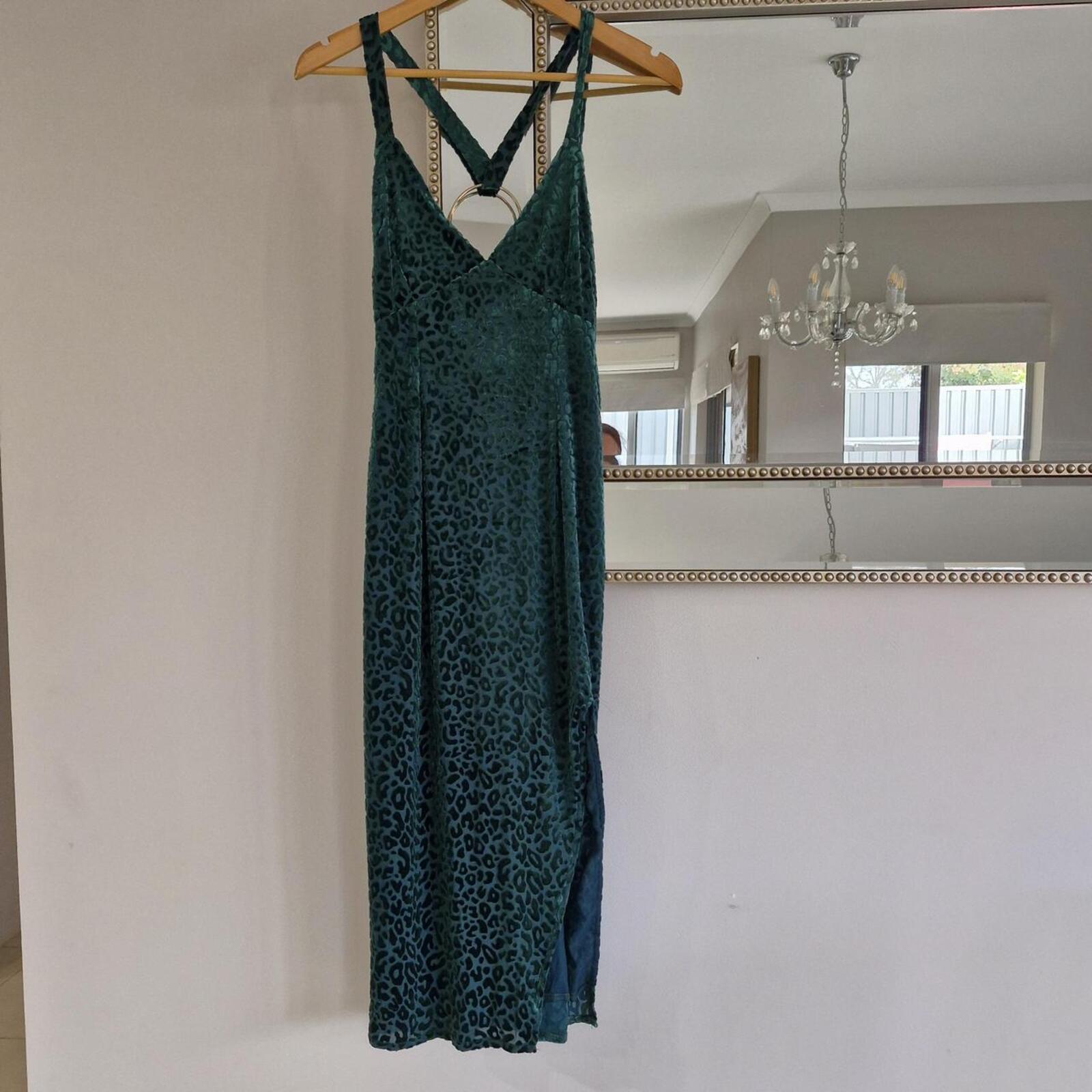 Jagger & Stone Azlin Dress