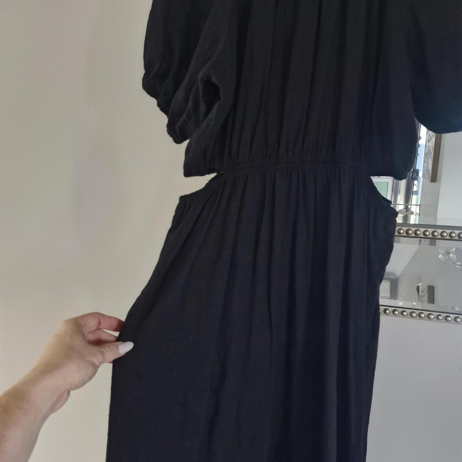 Sportsgirl Cutout Maxi Dress 14