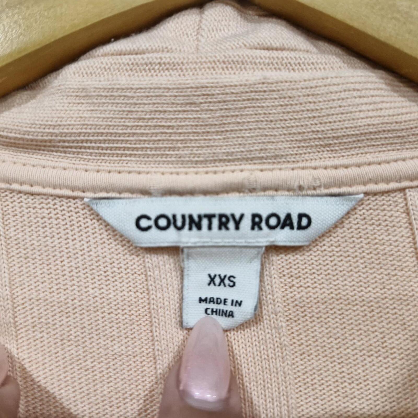 Country Road peach collared top
