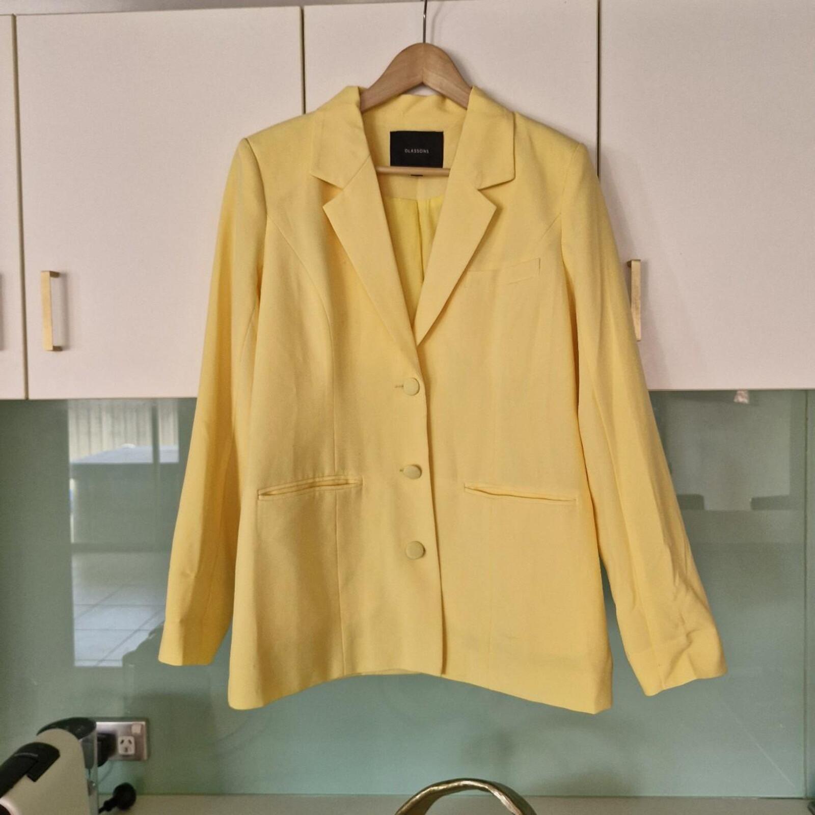 Yellow Glassons 3 Button Blazer
