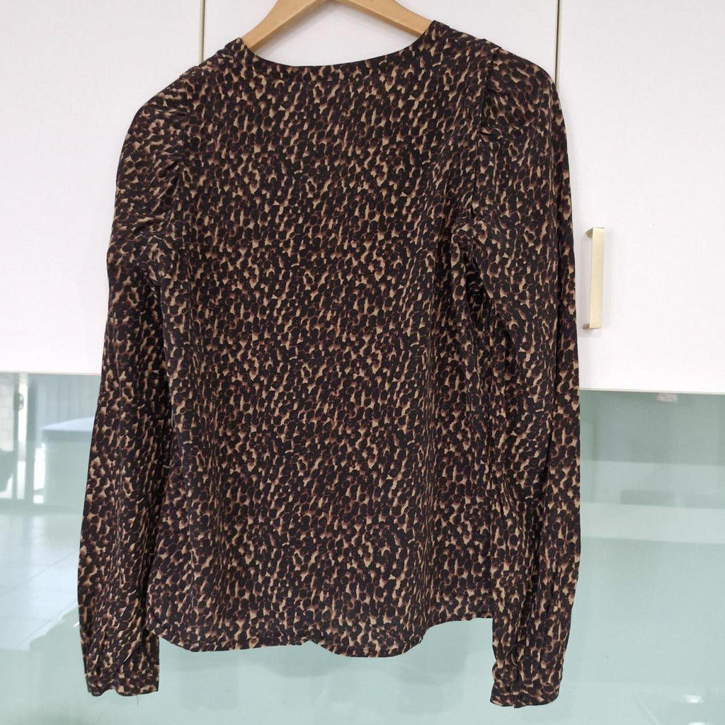 Brown and black Country Road blouse S