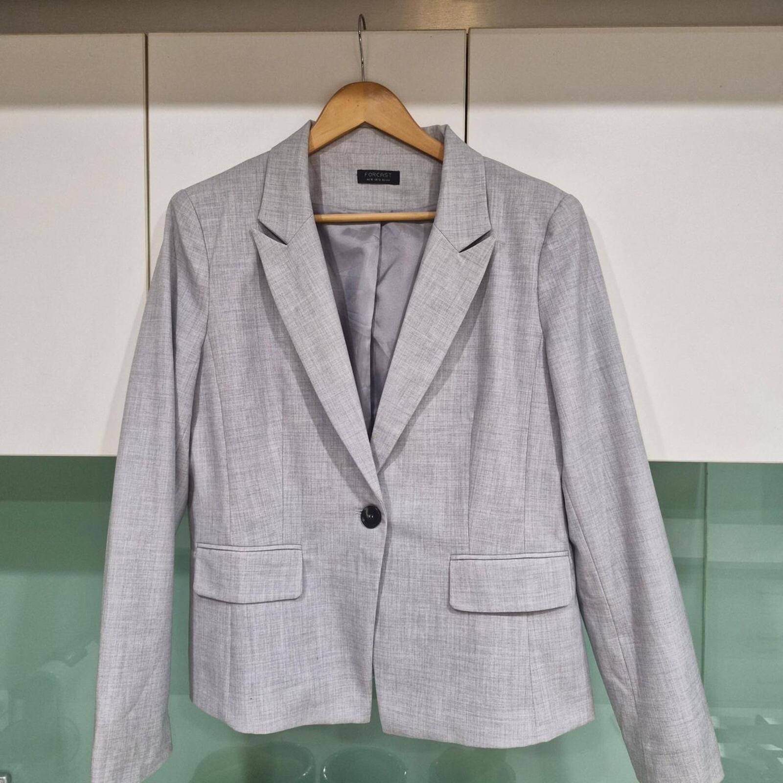 Forcast Single Breasted Blazer 16