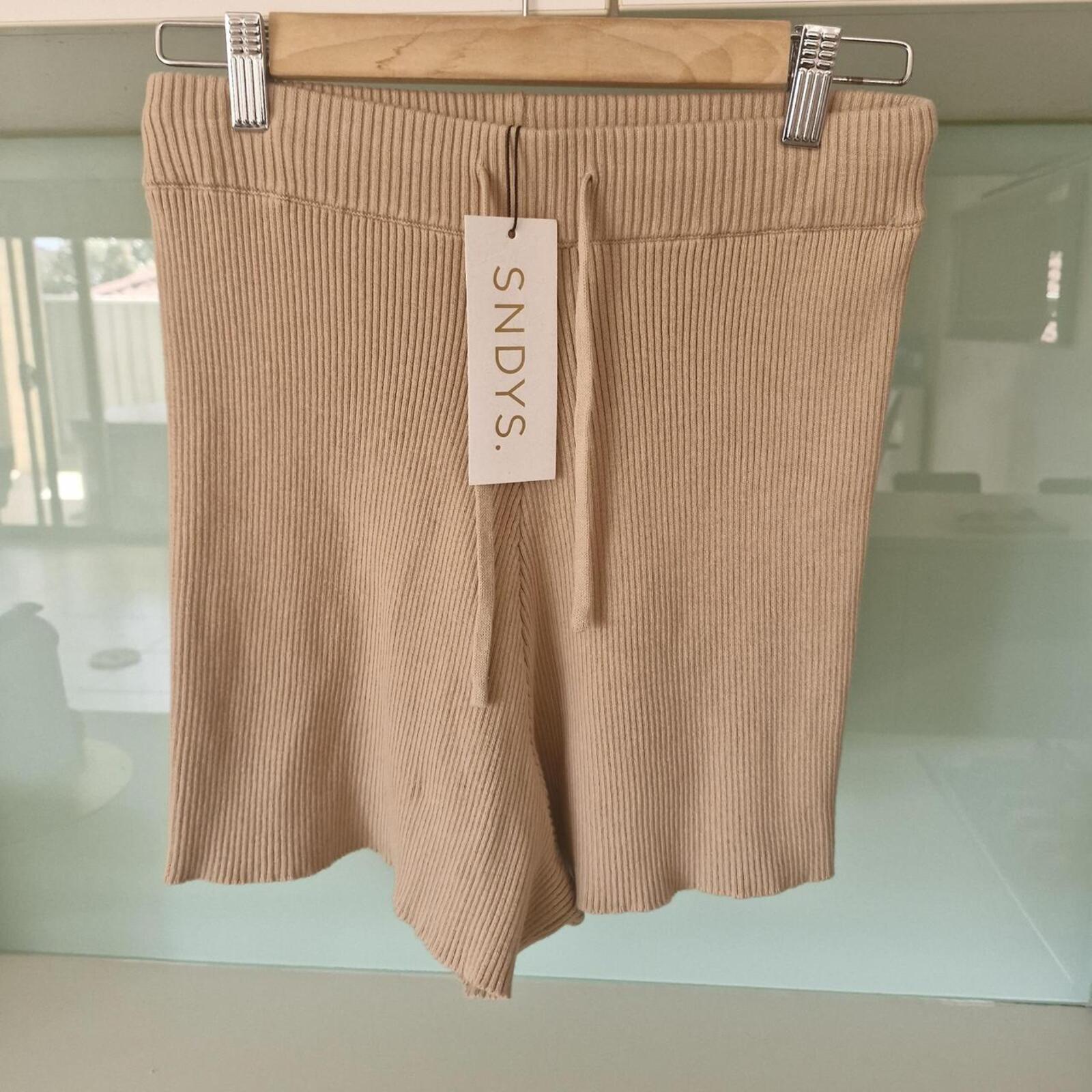 SNDYS Goldie Shorts L