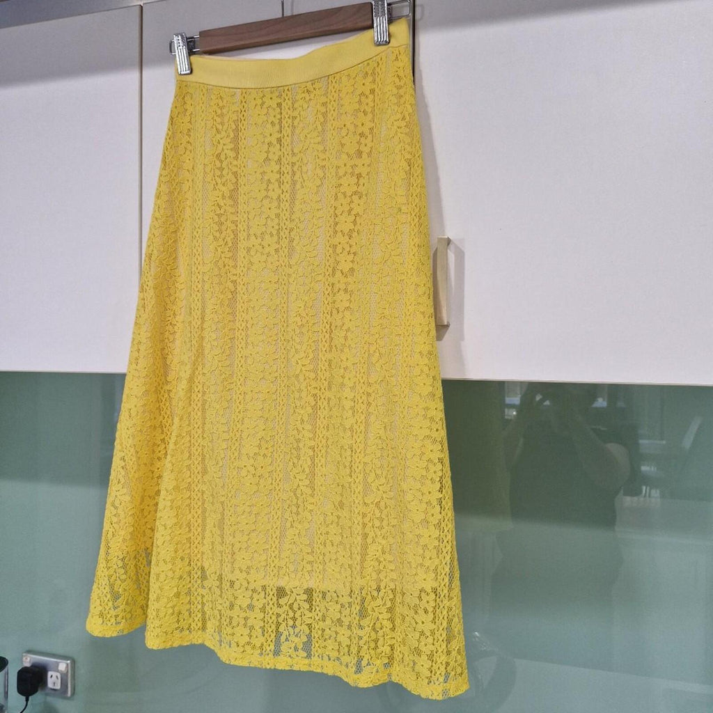 Cue yellow lace midi skirt