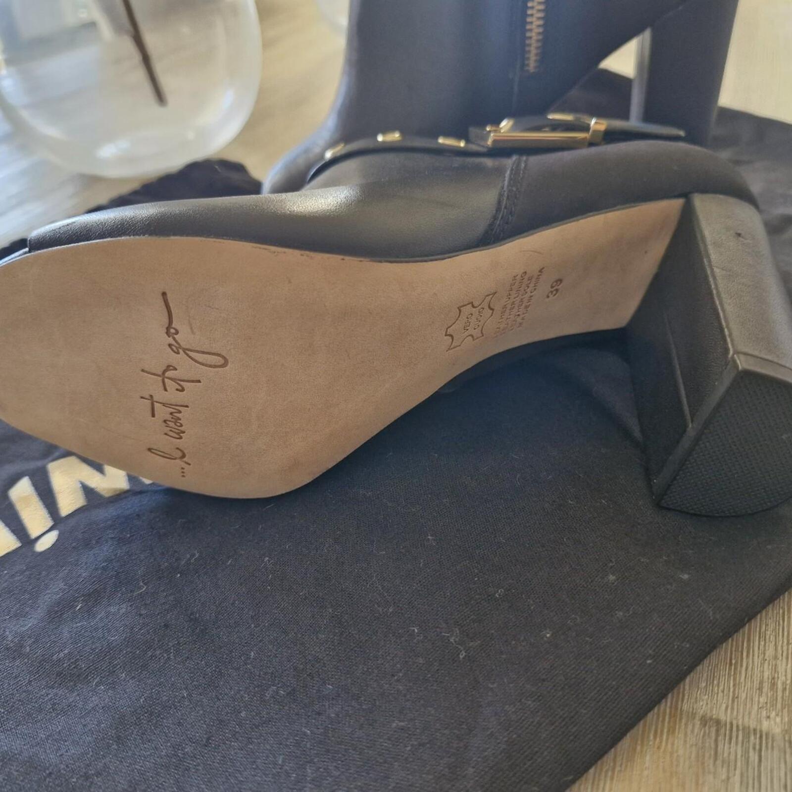 Mimco black leather buckle boots