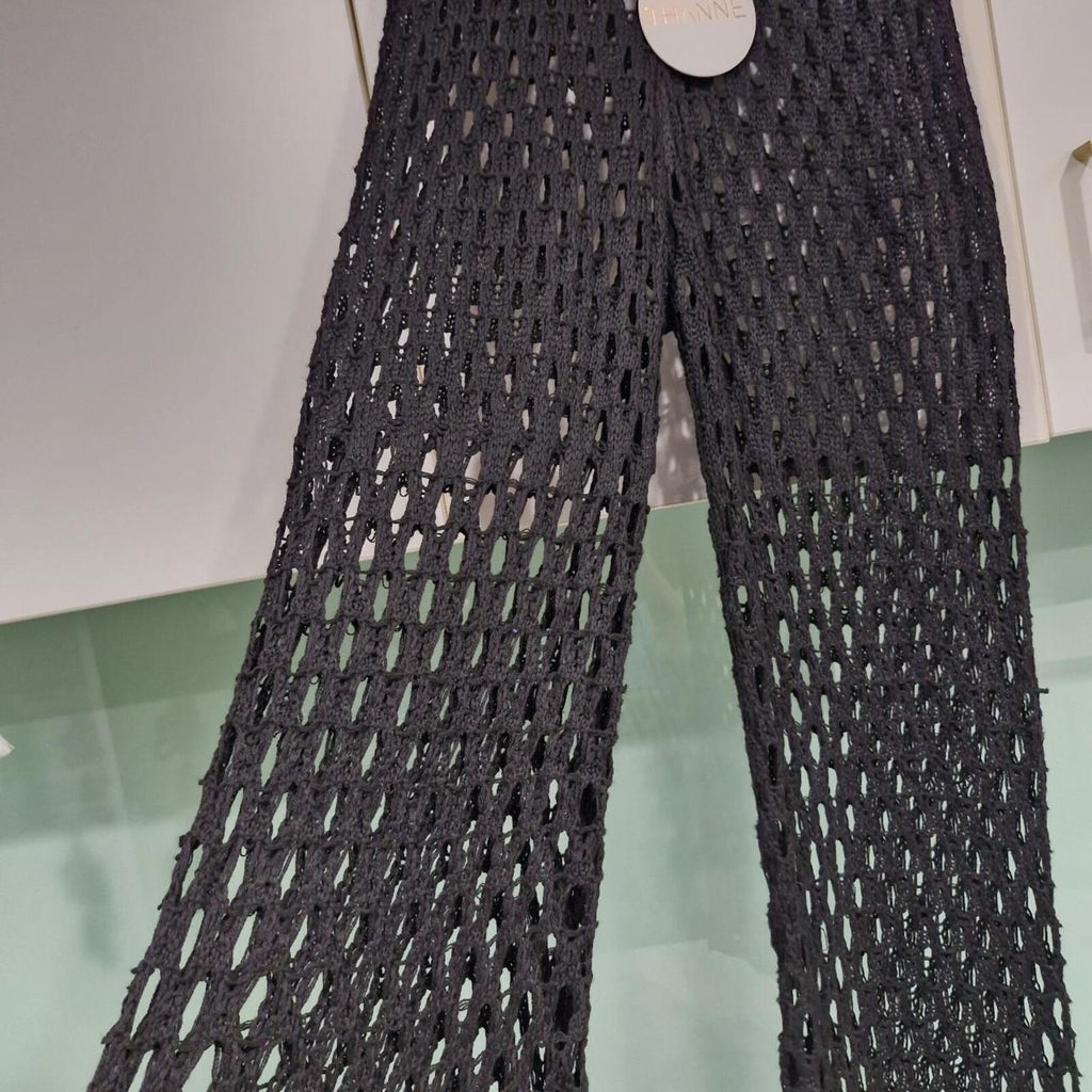Thanne black crochet pants