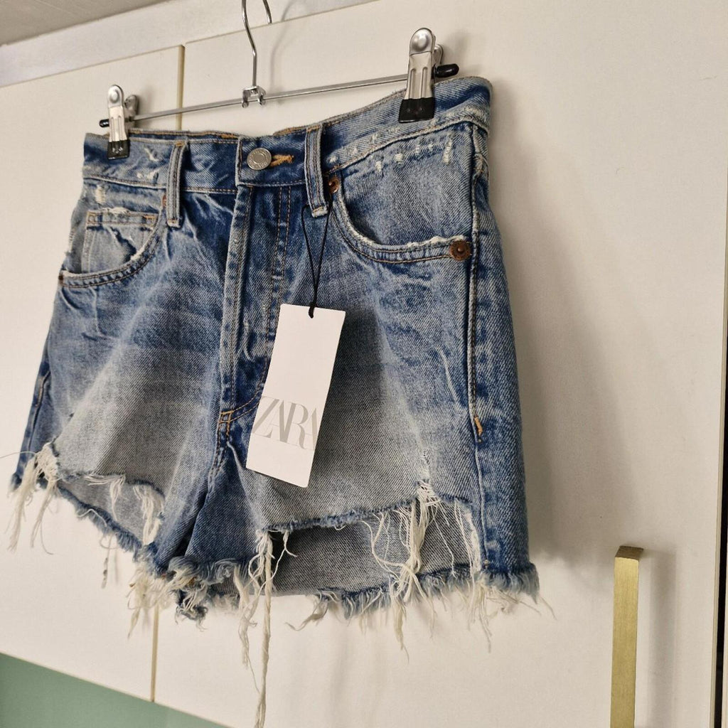 Zara blue denim shorts XS