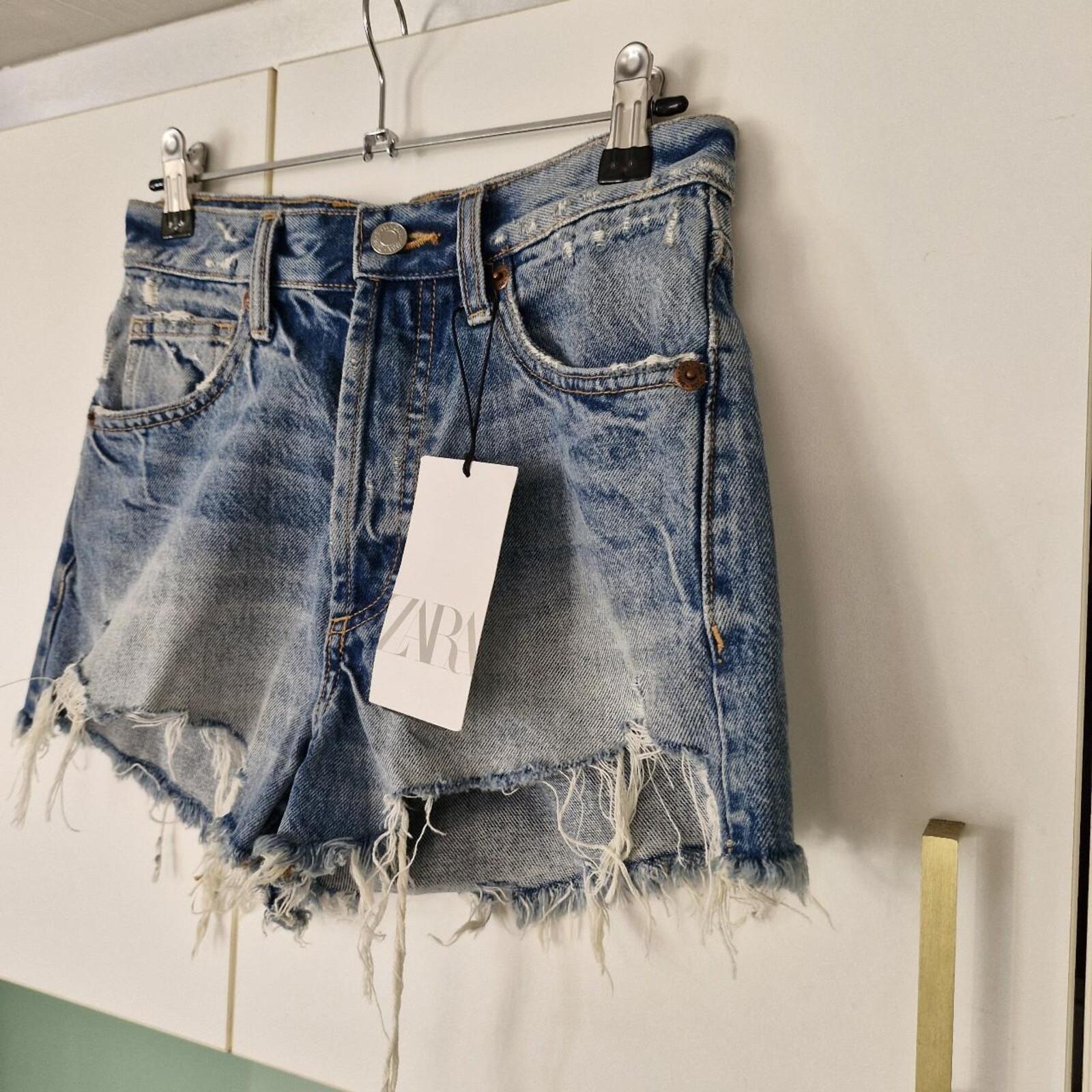 Zara blue denim shorts XS