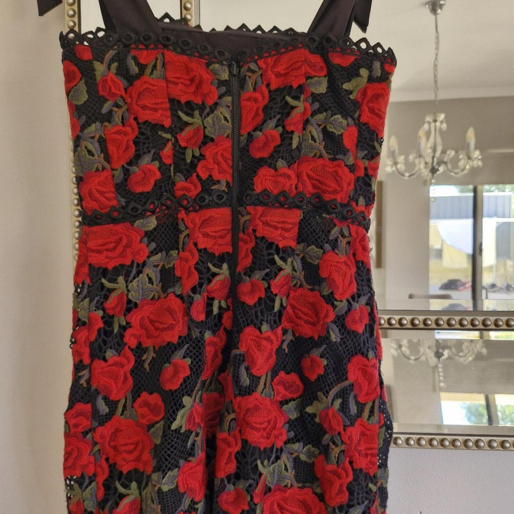 Rodeo Show rose red midi dress
